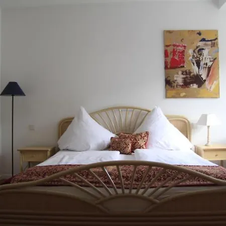 Galerie Riesling מלון 3*